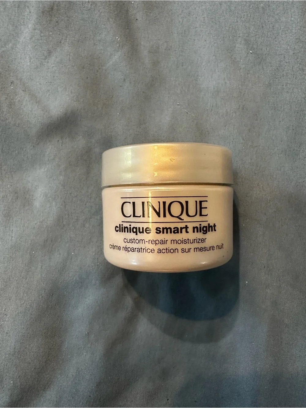 Clinique Smart Night Moisturizer — Cream Jar with Gold Lid